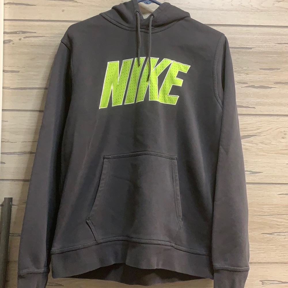 Mens Large Nike Pullover Sweatshirt with hood